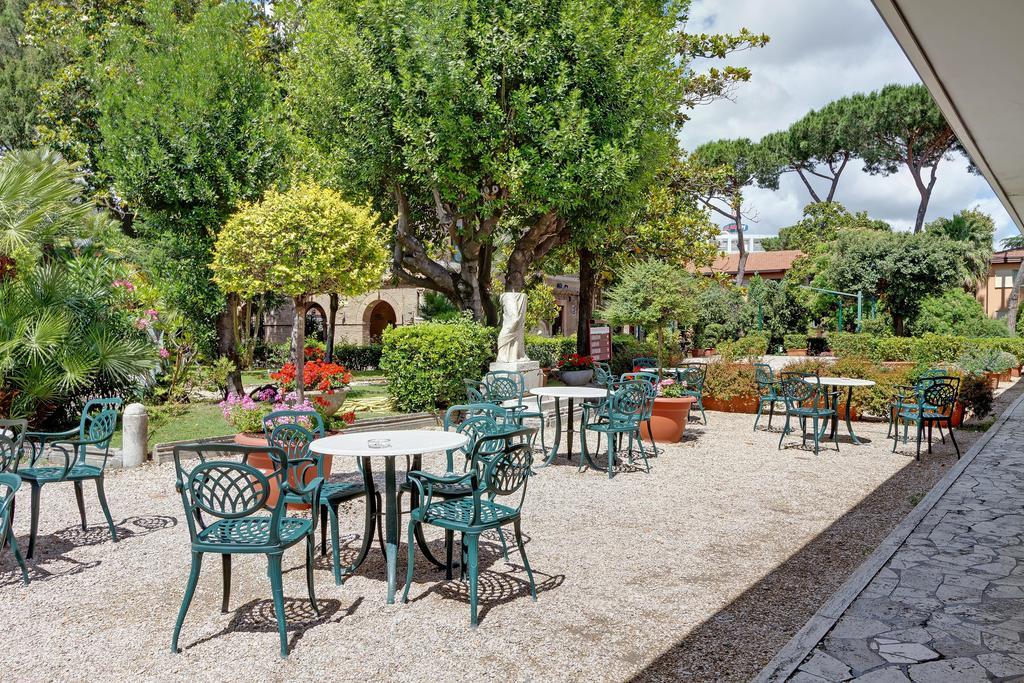 The Church Village Rome Luaran gambar