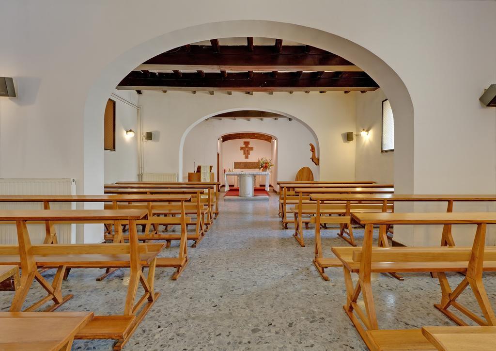 The Church Village Rome Luaran gambar